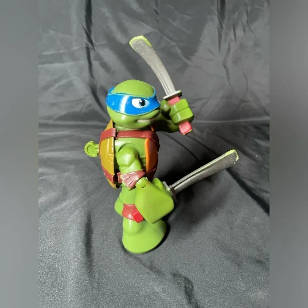 2014 Viacom TMNT LEONARDO 6'' Interactive Figure Teenage Mutant Ninja Turtles PC